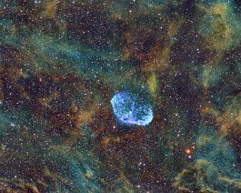 Crescent Nebula The Crescent Nebula (NGC 6888) is an emission nebula in the constellation Cygnus, about 5000 light-years away from Earth. It was discovered by William Herschel...