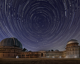 Yerkes Star Trails The large dome on the left contain Yerkes Observatory's crown jewel, the 40-inch refractor, which today remains the largest telescope of its type in the world....